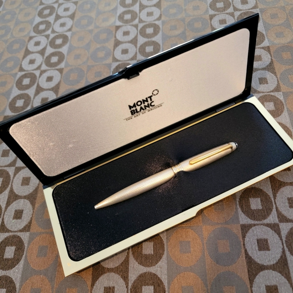 Vintage Montblanc Solitaire Pen